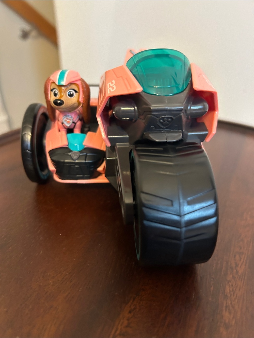 FOUR Paw Patrol characters with vehicles / Marshall, Liberty, Zuma and Roxi - Picture 3 of 6